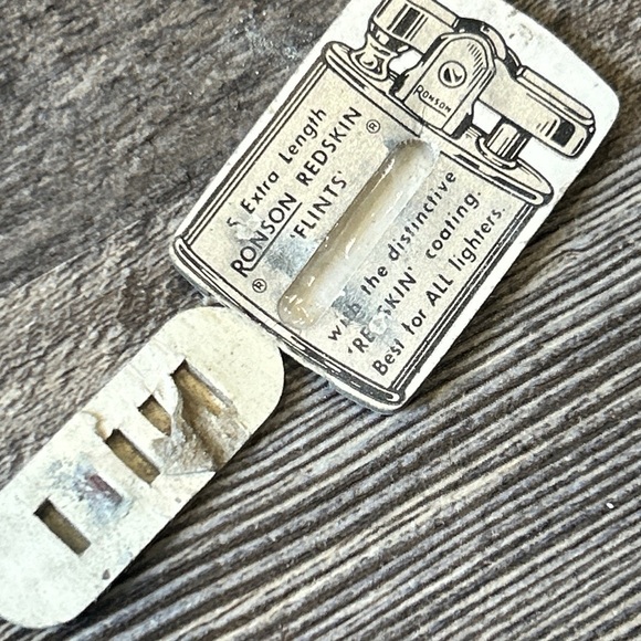 Vintage Ronson Lighter - Picture 5 of 12